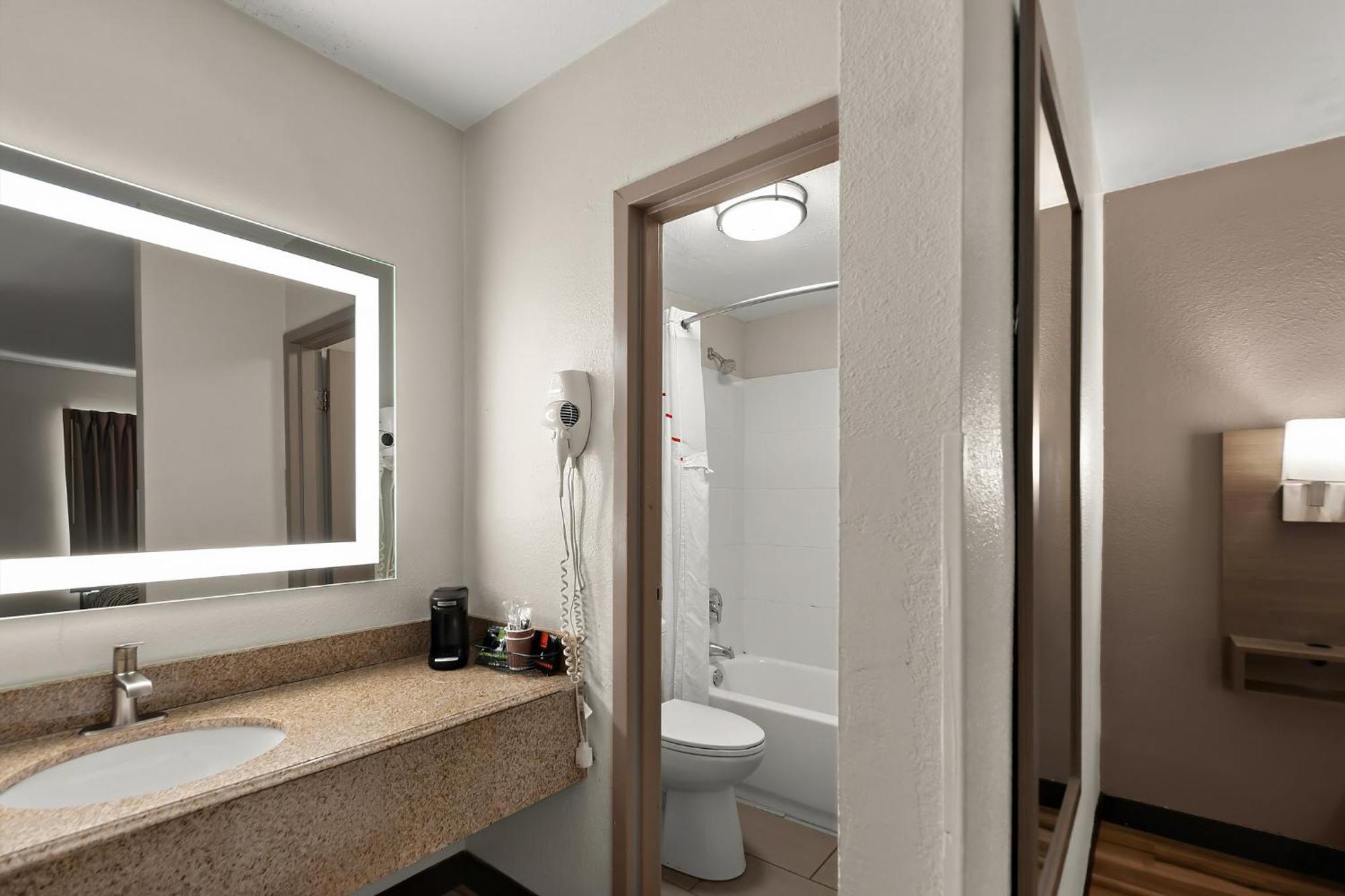 Red Roof Inn Winchester, Va Екстериор снимка